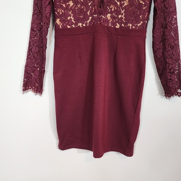 Lulu’s Swooner or Later burgundy long sleeve lace deep v neck bodycon dress SZ L - Picture 4 of 11